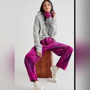 ‼️ISO flocked moxie jeans